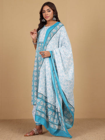 Varanga Women Ethnic Floral Printed Kurta with Salwar & Dupatta